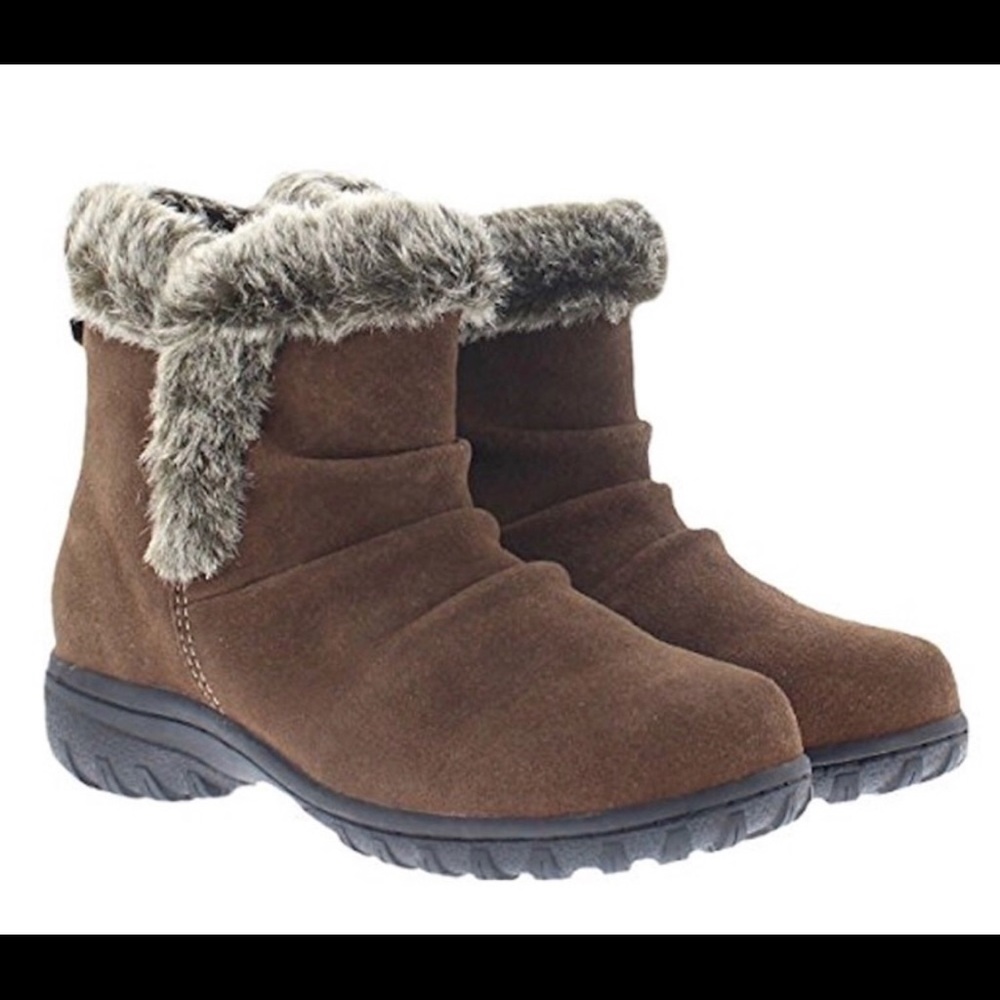 NEW Khombu Lisa Brown Suede Faux Fur Ankle Boots